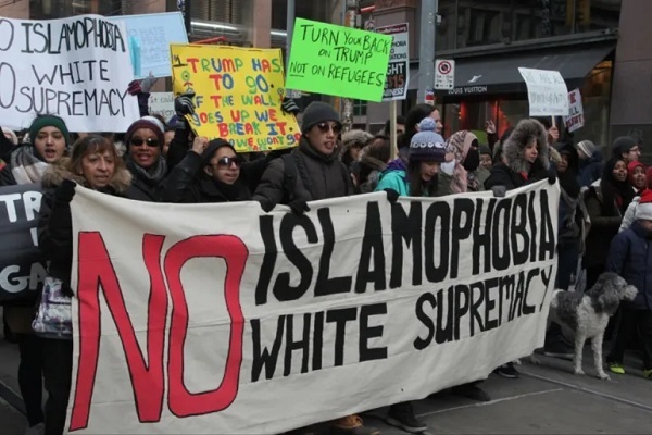 لزوم اتخاذ شیوه‌های نوین برای مقابله با اسلام‌هراسی سایبری