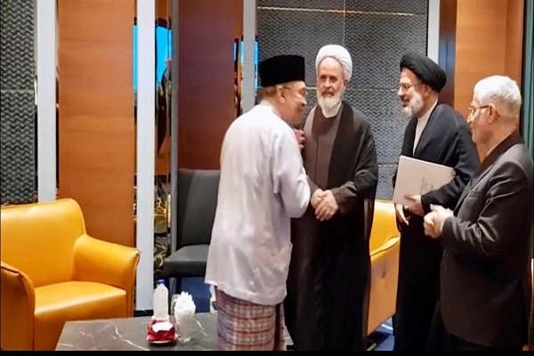 دستاوردهای سفر آیتالله اعرافی به مالزی: تقویت پیوندهای علمی، دینی و فرهنگی ایران و مالزی دستاوردهای سفر آیتالله اعرافی به مالزی: تقویت پیوندهای علمی، دینی و فرهنگی ایران و مالزی