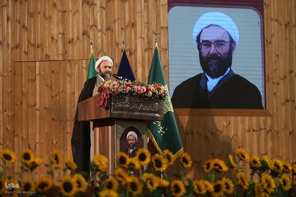 مراسم نکوداشت حجت‌الاسلام و المسلمین طارمی‌راد برگزار شد