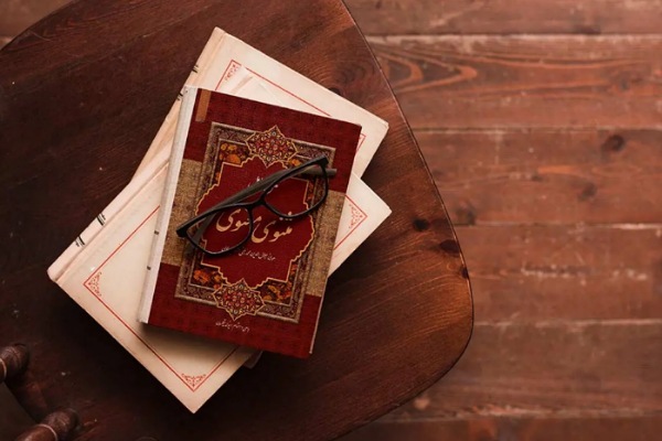 در حال تکمیل /نی‌نامه و دعوت انسان معاصر به عالمی دیگر