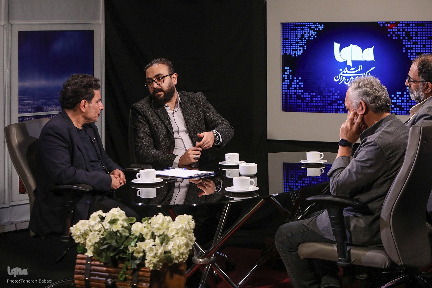 بعد از انقلاب، تئاتر از یک