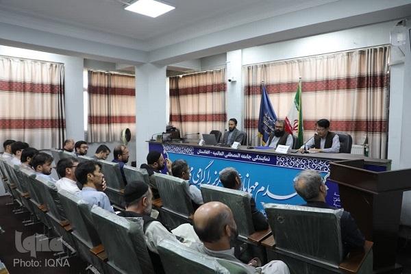 روح‌الله روحانی، استاد جامعه المصطفی