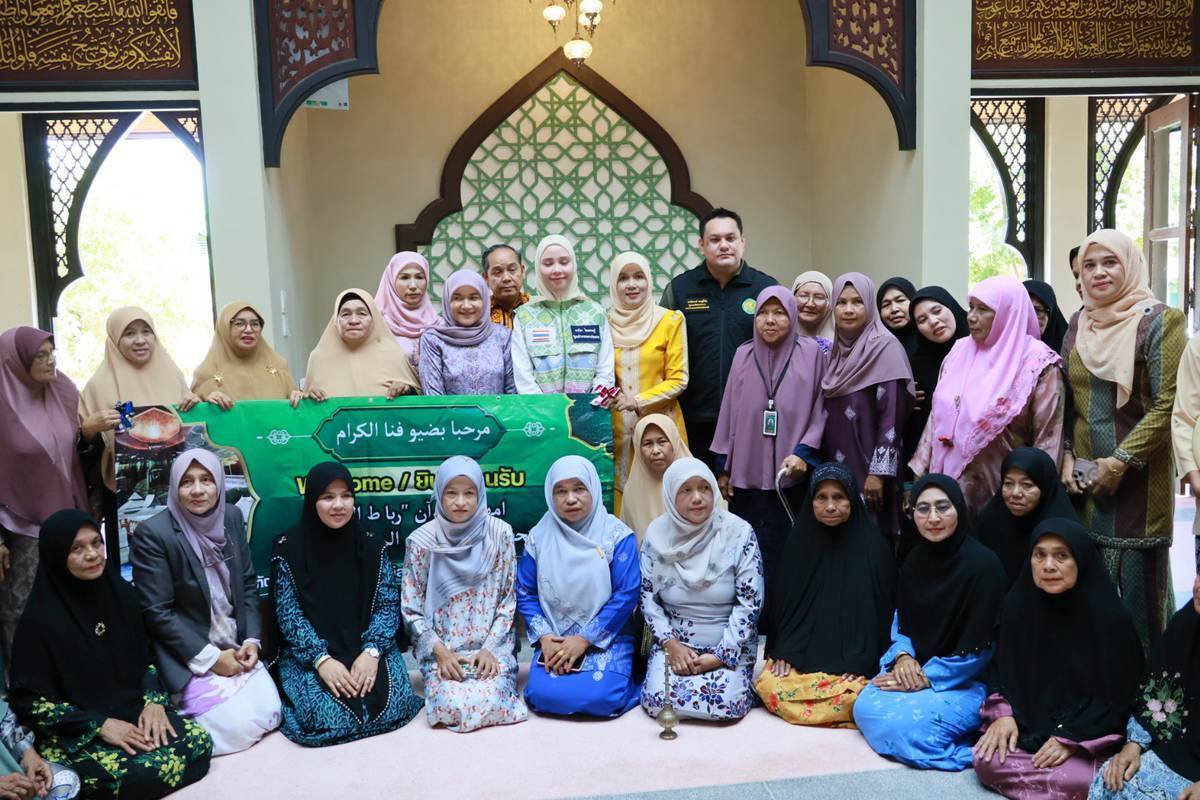 بازدید وزیر فرهنگ تایلند از موزه جدید میراث اسلامی ناراتیوات بازدید وزیر فرهنگ تایلند از موزه جدید میراث اسلامی ناراتیوات