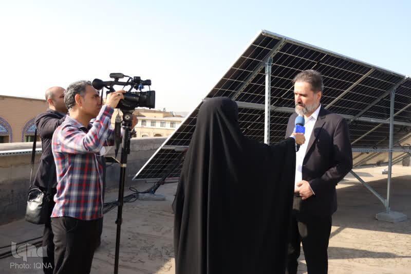 مرکز نور پیشگام در احادث و راه اندازی نیروگاه برق خورشیدی مرکز نور پیشگام در احادث و راه اندازی نیروگاه برق خورشیدی