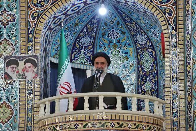 دشمنان به دنبال تسلیم ایران هستند