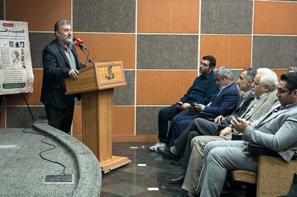 پوششی برنامه شامگاه شنبه؛ انتشار صبح یکشنبه///ناگهان دیدم که شد شش گوشه محراب سرخ