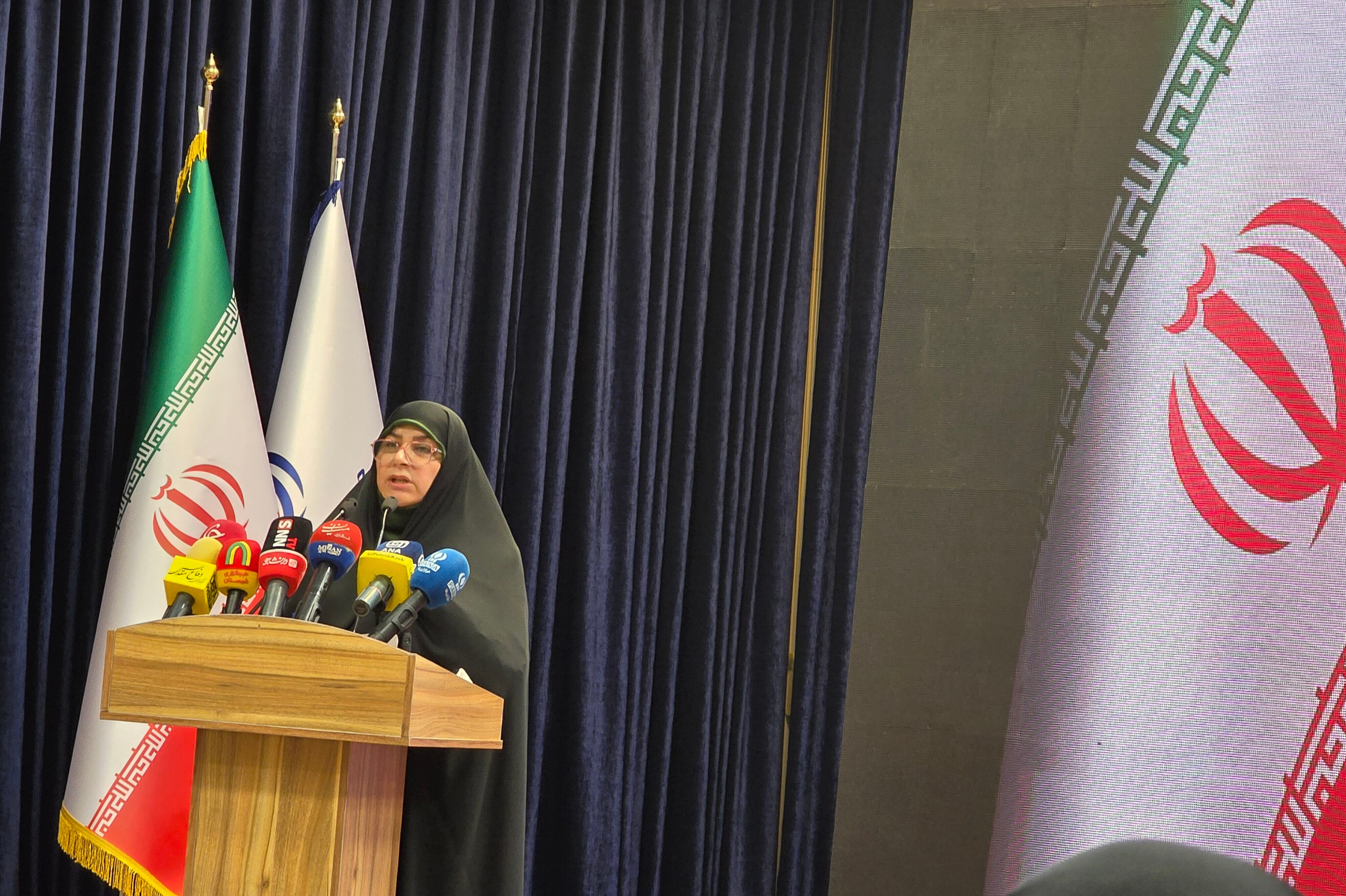 مدرسه امروز باید انسان‌سازی و هویت ایرانی اسلامی را بیاموزد