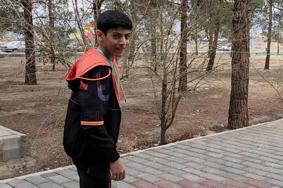 رویاهایی که زیر آوار دفن شدند!/  رویاهای ناتمام یک نوجوان زیر آوار جنگ