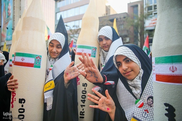 نسل امروز؛ ادامه‌دهنده راه کسانی که برای ایران ایستادند