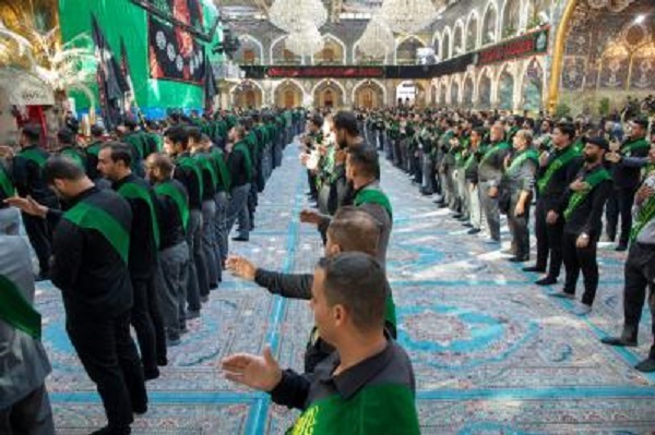 برگزاری مراسم عبادی خادمان آستان مقدس عباسی به مناسبت شهادت حضرت زهرا (س) + عکس