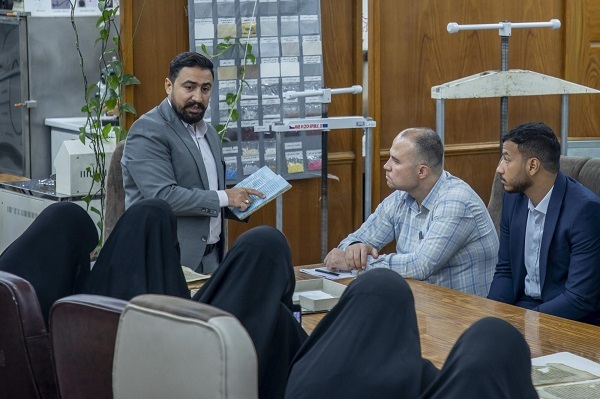 برگزاری دوره‌ ترمیم و نگهداری نسخ خطی ویژه دانشجویان دانشگاه کوفه + عکس