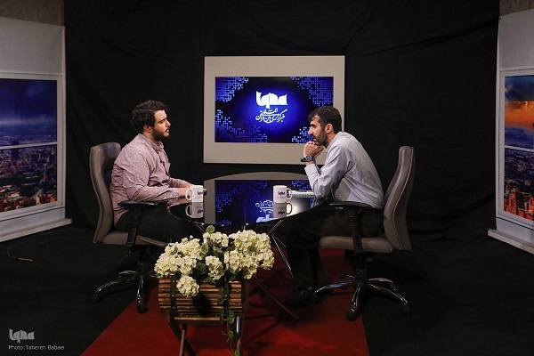 فلسفه سیاسی، دانشی دیرینه پا؛ ماهیت و سیر تطور آن// انتشار 23 آبان فلسفه سیاسی، دانشی دیرینه پا؛ ماهیت و سیر تطور آن// انتشار 23 آبان