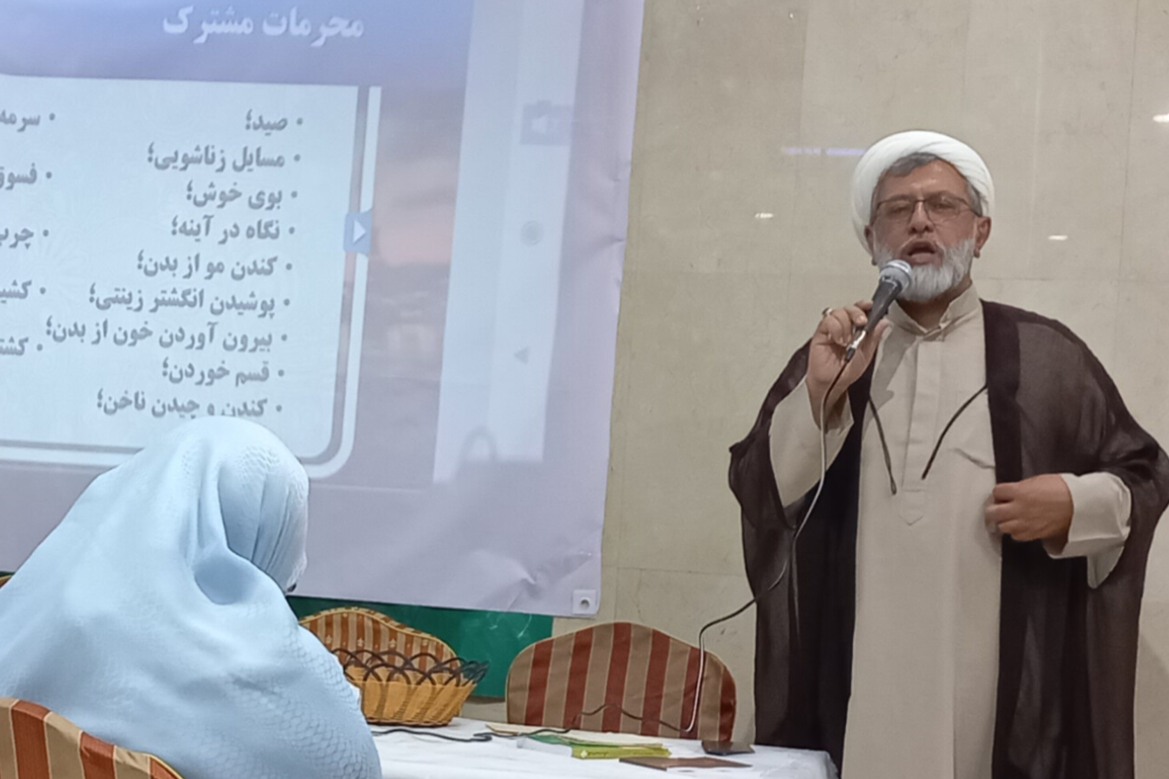 حجت‌الاسلام والمسلمین مرتضی میرزابیکی نائینی، روحانی کاروان