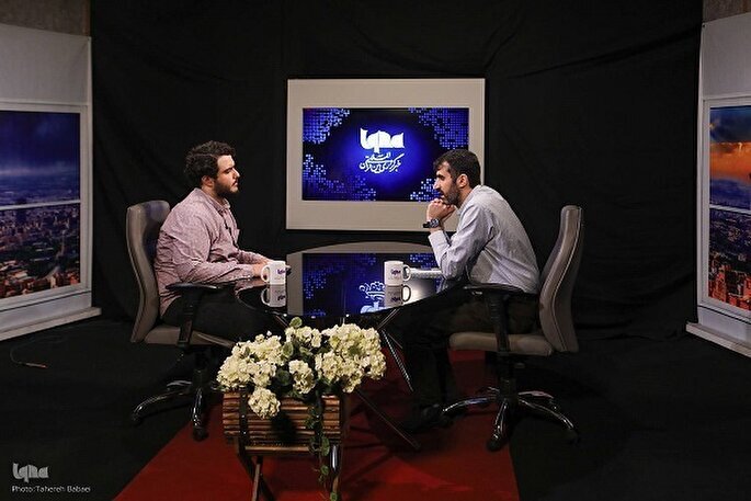 عطر فضائل فاطمی؛ یاد علامه طباطبایی، علامه جعفری و حکمت و فلسفه عطر فضائل فاطمی؛ یاد علامه طباطبایی، علامه جعفری و حکمت و فلسفه