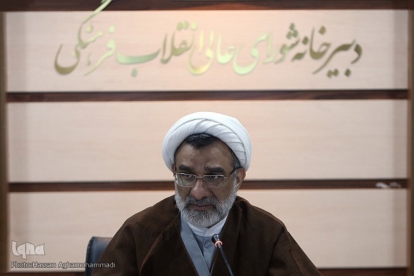 ارسالی////تکریم پرستاران باید در عمل و تصمیمات مدیریتی جلوه‌گر شود