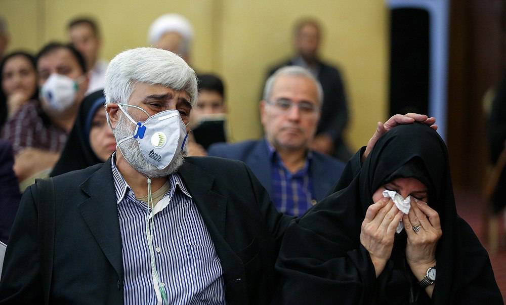 پرستاری که لباس سفید ندارد