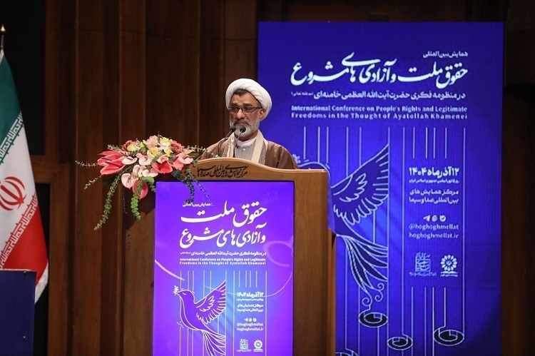 حجت‌الاسلام والمسلمین عبدالحسین خسروپناه، دبیر شورای‌عالی انقلاب فرهنگی