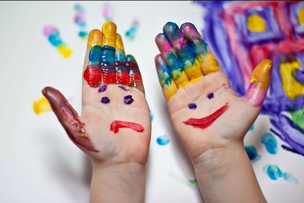 هنوز آماده نیست///جهت انتشار برای پنجشنبه یا جمعه با تایید خانم بختیاری////یک قرن «پاراتئاتر» در ایران؛ هنری که معنای «بودن» را برای معلولان هجی می‌کند