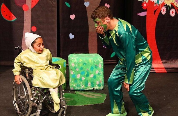 هنوز آماده نیست///جهت انتشار برای پنجشنبه یا جمعه با تایید خانم بختیاری////یک قرن «پاراتئاتر» در ایران؛ هنری که معنای «بودن» را برای معلولان هجی می‌کند