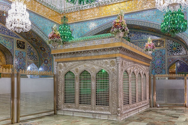 امام رضا(ع) الگوی نوینی از دینداری ارائه کردند