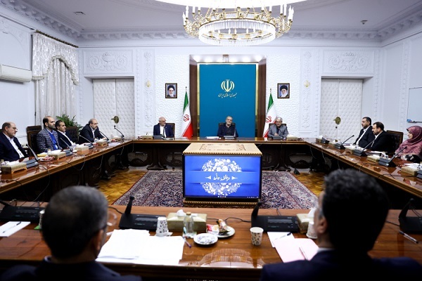 پزشکیان در دیدار دبیر و مسئولان کمیسیون‌های دولت