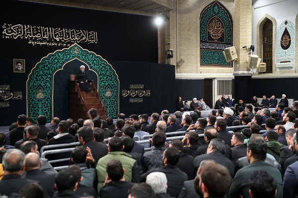 برگزاری مراسم عزاداری شب شهادت حضرت زهرا(س) در حسینیه امام خمینی(ره)