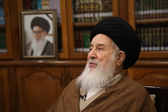 فیلم | اهتمام آیت‌الله گلپایگانی در بحران‌ها