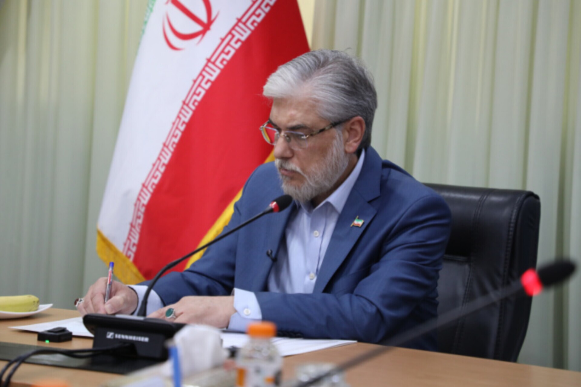 در حال تکمیل در حال تکمیل