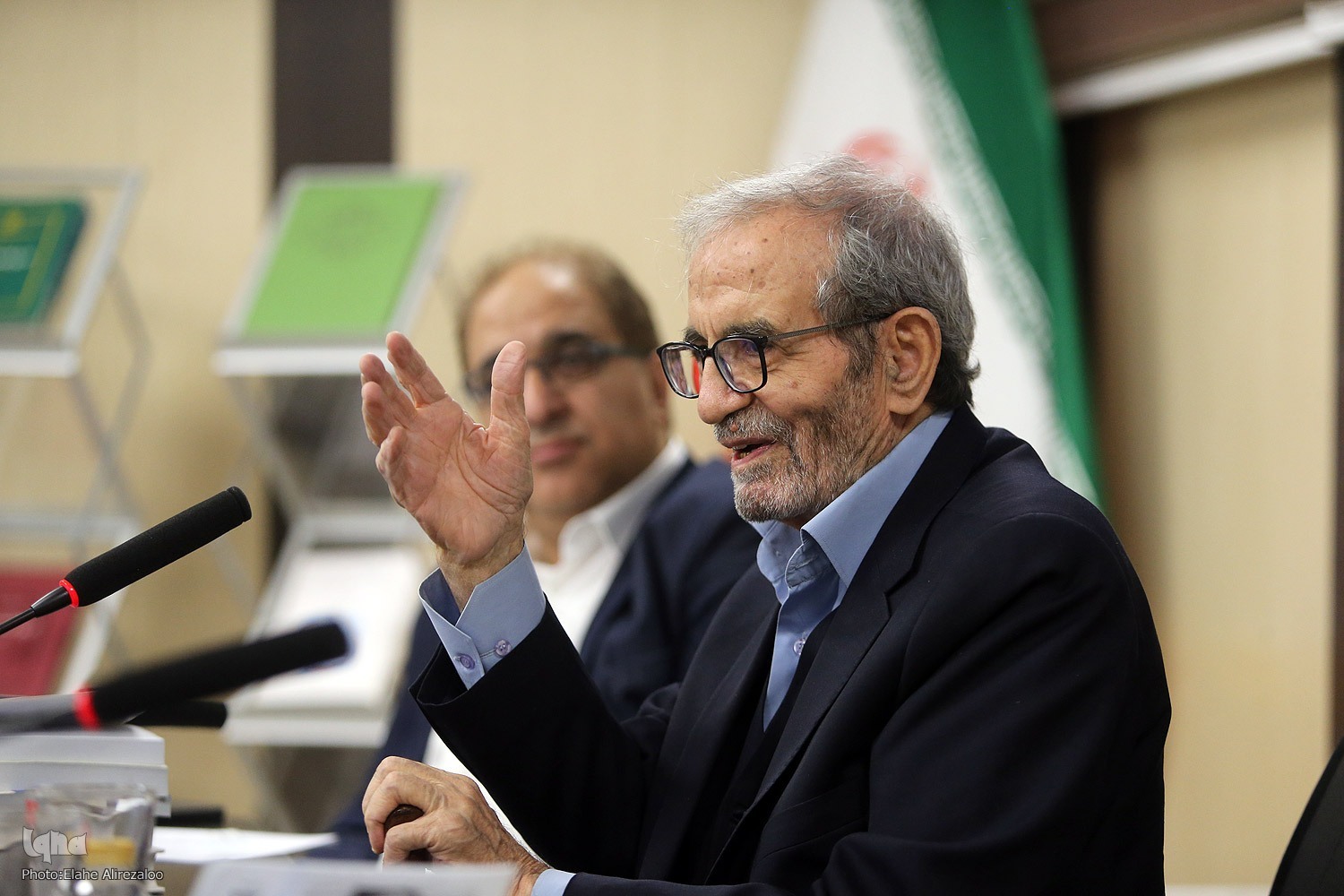 نجفقلی حبیبی نجفقلی حبیبی