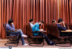 اسفندیار قره باغی در نشست خبری دومین جشنواره شعر،موسیقی و سرود ضد استکباری طنین