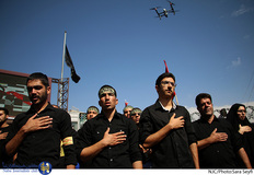 عزاداری مردم حسینی  در ظهر روز عاشورا