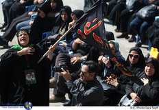 عزاداری مردم حسینی  در ظهر روز عاشورا