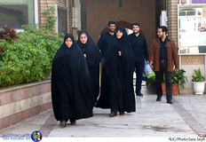 کلاهی میبافم برای برادر مدافعم