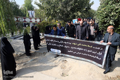 مراسم تدفین پیکر مرحوم استاد «محمد تقی مروت» در قطعه نام آوران بهشت زهرا