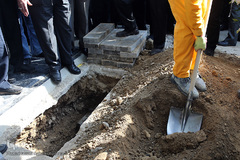 مراسم تدفین پیکر مرحوم استاد «محمد تقی مروت» در قطعه نام آوران بهشت زهرا