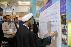 مهمانان غرفه ایکنا در دومین روز از نمایشگاه مطبوعات
