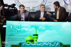 بازدید دکتر طیبی مدیر جهاد دانشگاهی از غرفه خبرگزاری ایکنا در نمایشگاه مطبوعات