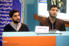 مناظره دانشجویی در غرفه ایکنا ـ نمایشگاه مطبوعات