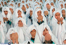 جشن تکلیف دانش آموزان دختر 