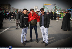 راهپیمایی یوم الله ۲۲ بهمن در تهران (۲)