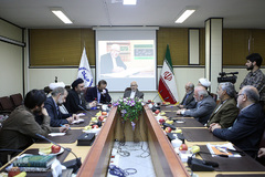 نشست ظهر دلنشین استاد ابوالفضل بهرام‌پور
