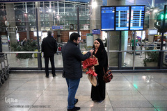 بازگشت زهرا قربانی، نماینده کشورمان در دوازدهمین دوره مسابقات بین المللی قرآن بانوان اردن به میهن اسلامی