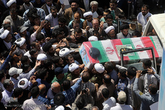 مراسم تدفین پیکر پاک مجاهد جانباز شهید حجت الاسلام سید «مهدی تقوی» از شهدای حادثه تروریستی مجلس در گلزار شهدای قم