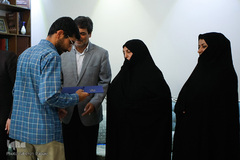 دیدار نمایندگان جامعه قرآنی با خانواده شهید «شهید احمد انصاری»
