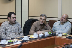 ظهر دلنشین «هادی فروزان»
