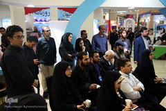 مناظره دانشجویی در غرفه ایکنا