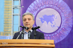 دکتر محمود نیلی احمدآبادی رییس دانشگاه تهران