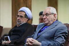 مراسم بزرگداشت علمی و معرفتی دکتر احمد احمدی