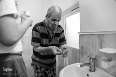 محمدحسن هر روز بعد از صبحانه و قبل از میان وعده مسواک می زند