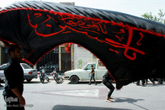 مراسم نخل گردانی در یزد